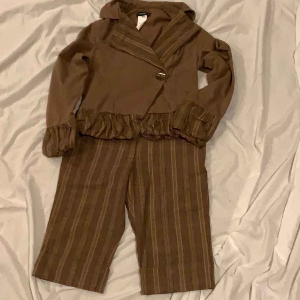 Girls crop pants and jacket